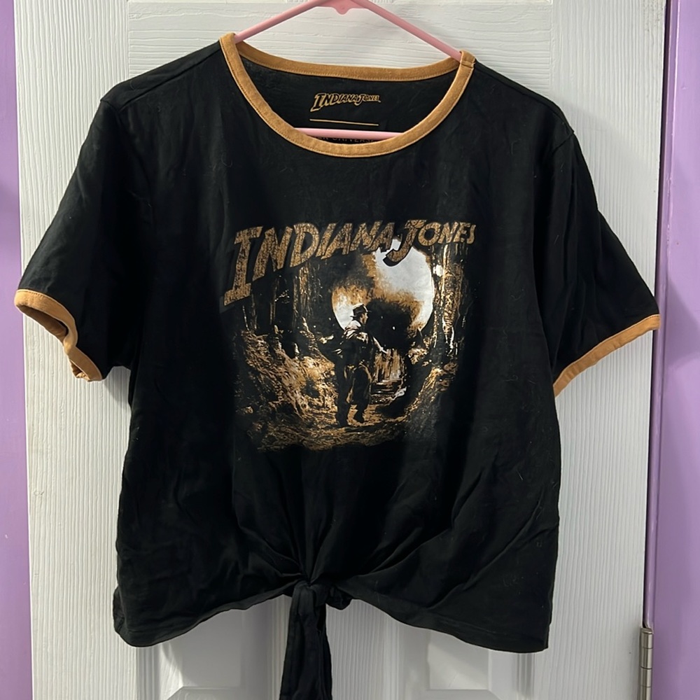 Hot Topic Indiana Jones Cropped Tee